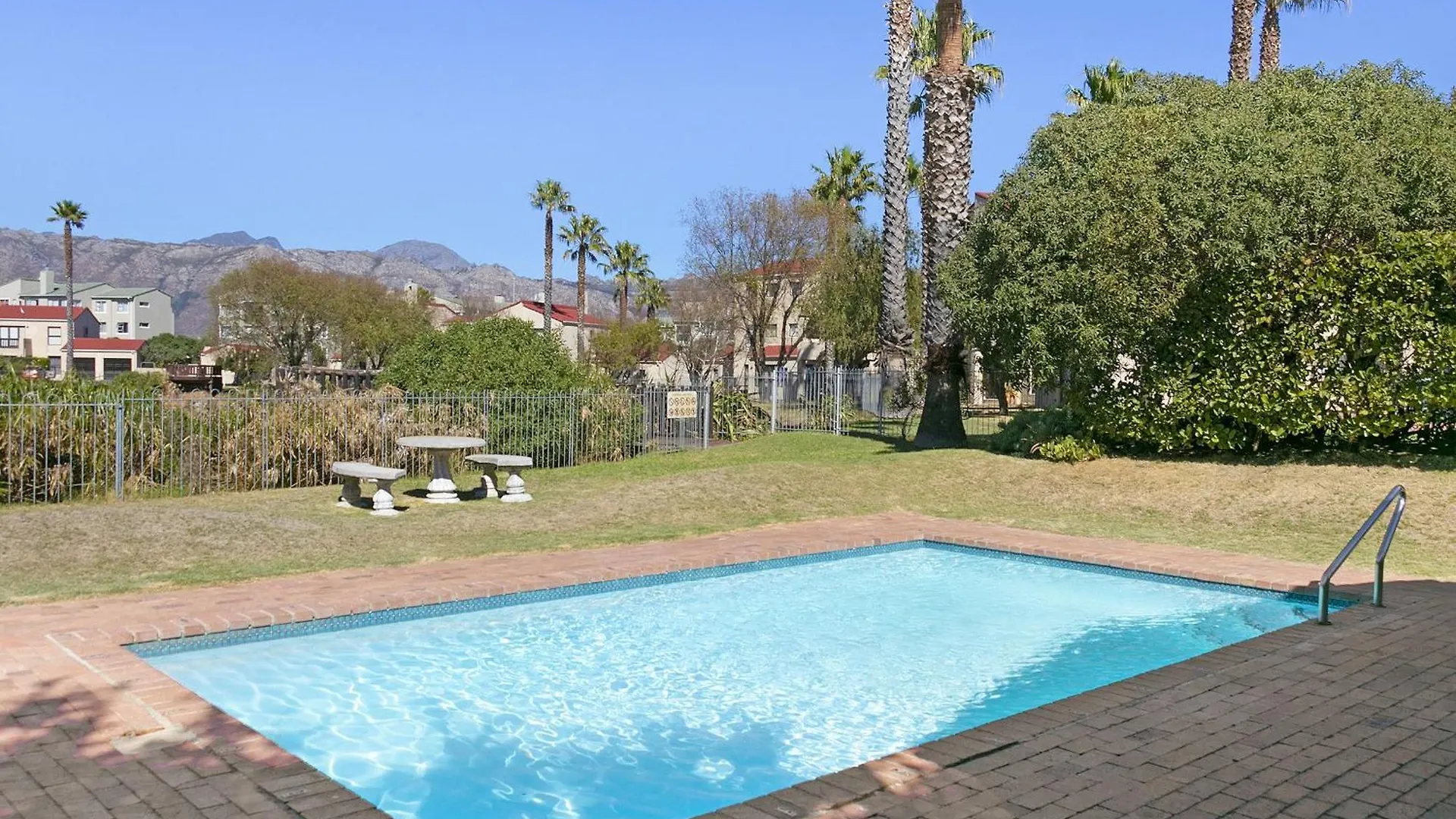 Apartment Laguna Beach B8 By Host Agents Cape Town South Africa